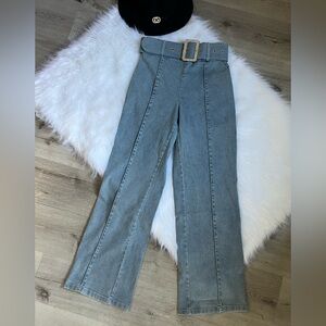 Stylish Light Blue Flare Jeans with Belt